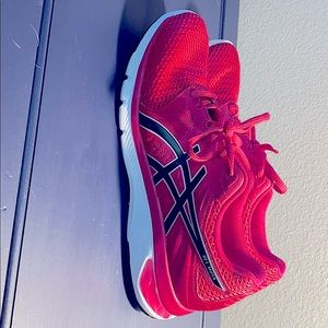 Women’s ASICS running shoes